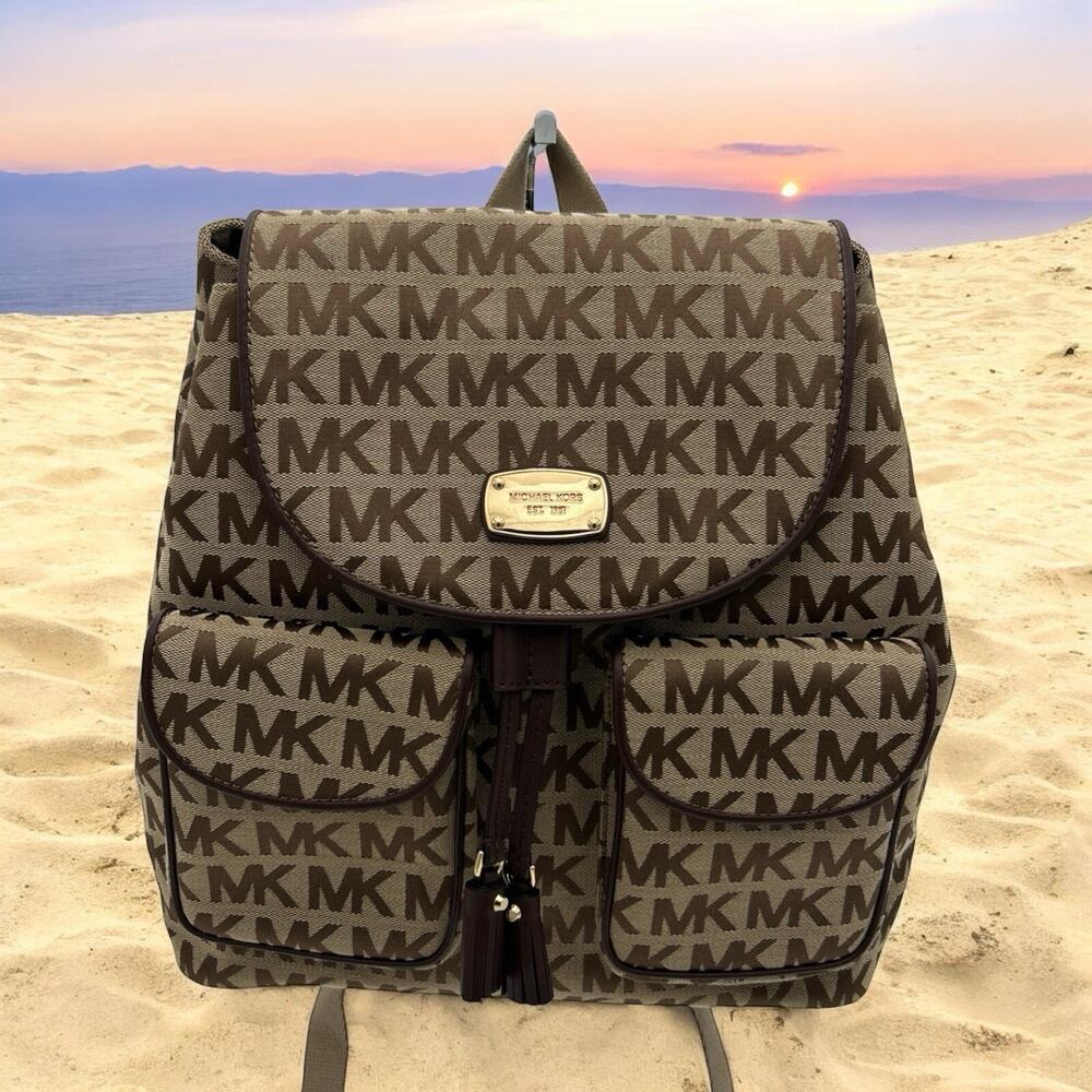 NWT MICHAEL KORS MK SIGNATURE JET SET LARGE TOP FLAP BACKPACK BAG